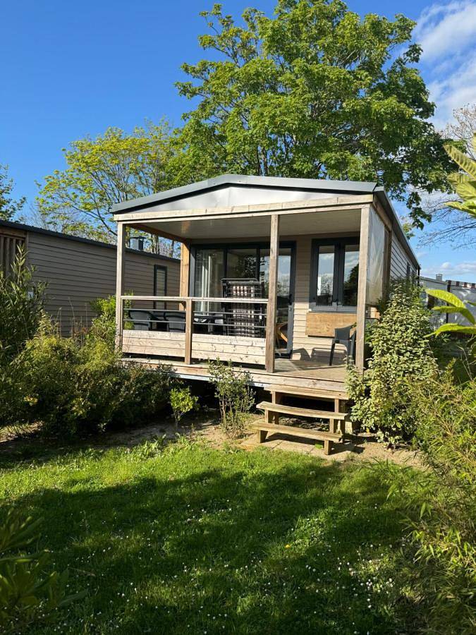 Camping pour 2 personnes, avec terrasse et piscine à Royan - 2
