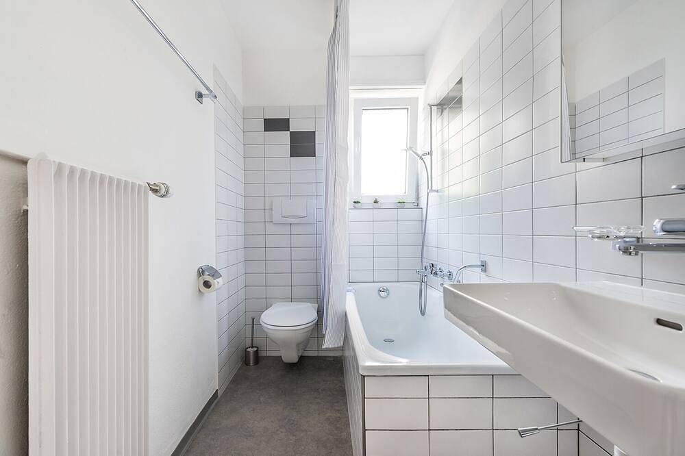 Ganze Wohnung, Modernes 3.5 Zimmer Apartment im Zentrum von Kreuzlingen in Kreuzlingen, Bodensee (Schweiz)