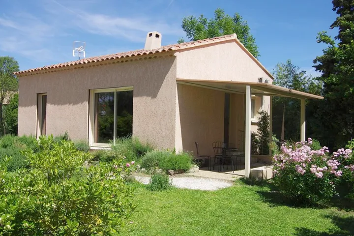 Chalet para 2 personas, con vistas y jardín - 1
