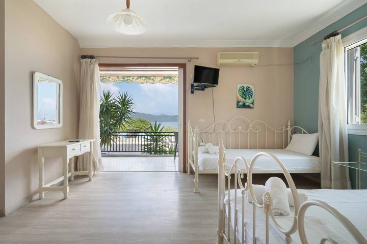 Studio für 3 Personen, mit Balkon und Garten auf Lefkada