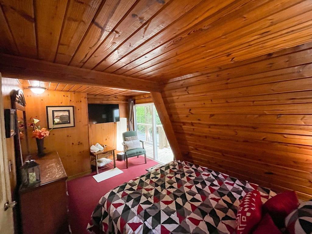 Kozy Creek nur (2) Minuten vom Ski Resort in Gatlinburg, Sevier County