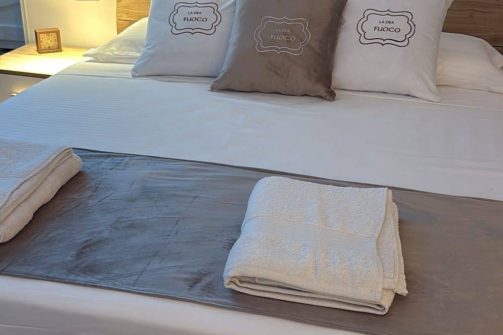 Suites between Naples and Sorrento in Torre del Greco, Vesuvio National Park