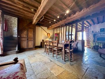 Gîte pour 4 Personnes dans Pierre-Perthuis, Arrondissement d'Avallon, Photo 2