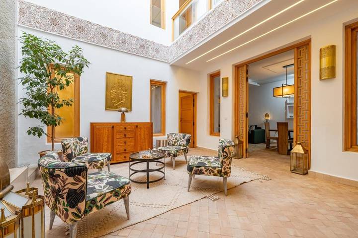 Maison de vacances pour 9 personnes, avec sauna et piscine ainsi que balcon et vue à Marrakech
