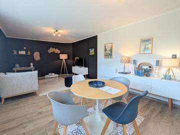 Location de vacances pour 4 personnes, avec vue et jardin, adapté aux familles à Saint-Marcel (Indre)