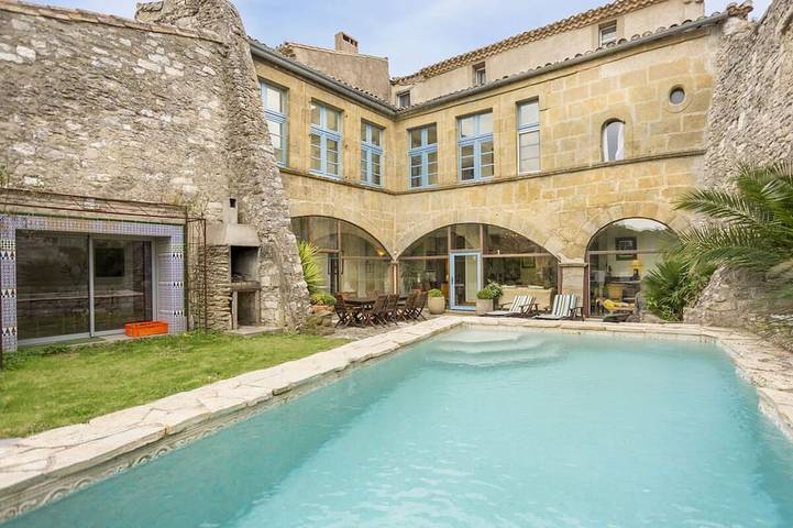 Château pour 12 personnes, avec Jardin dans l' Aude