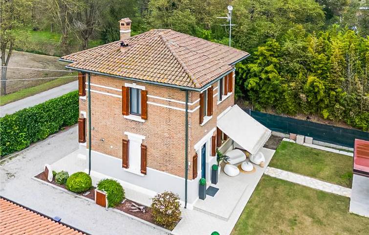 Casa de vacaciones para 6 personas, con jardín y piscina - 1