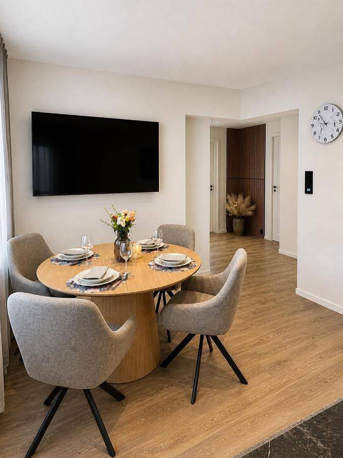 Gîte pour 5 personnes, avec jardin et vue dans Loen - 3