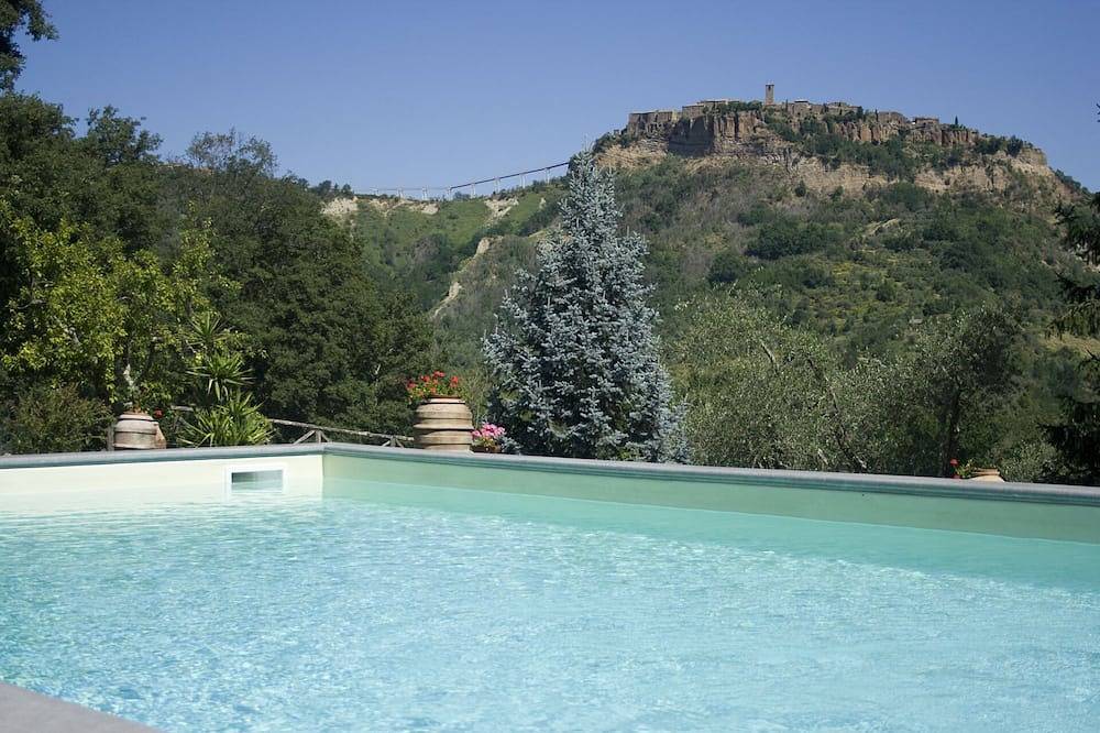 Villa mit Pool in Civita di Bagnoregio in Bagnoregio, Viterbo Provinz