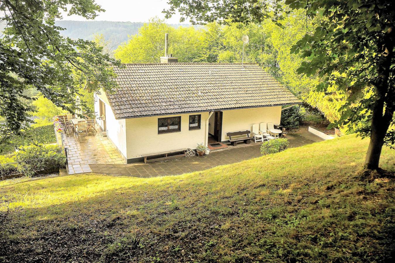 Schöne Aussicht am Eifelsteig in Monschau, Naturpark Hohes Venn-Eifel