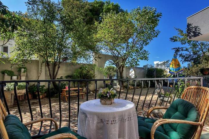 Ferienwohnung für 4 Personen, mit Garten und Terrasse, mit Haustier in Makarska - 2