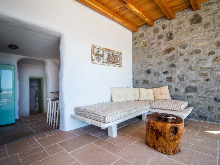 Location de vacances pour 3 personnes, avec terrasse et piscine dans Milos - 4