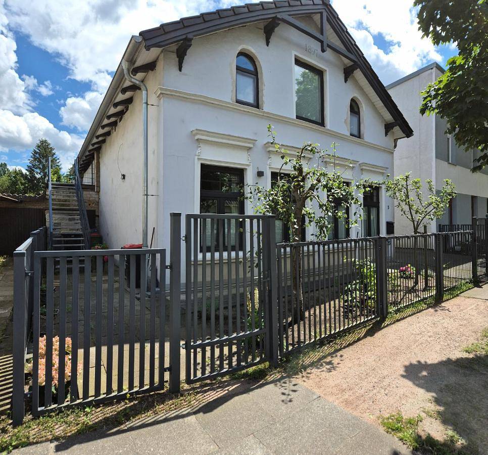 Ganze Wohnung, One-Bedroom Apartment in Wandsbek Hamburg, Hamburg