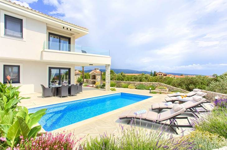 Villa mit pool für 6 Personen, mit Pool und Balkon auf Krk - 3