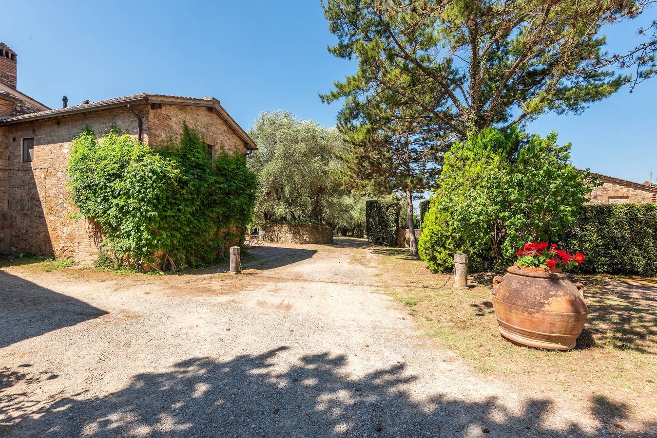 Ganze Wohnung, Apartment 'La Bandita Agriturismo' mit Gemeinschaftsgarten, Wlan und Klimaanlage in Siena, Siena Provinz