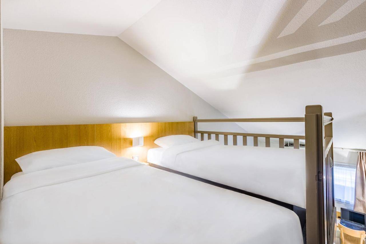 Twin Room in Joué-lès-Tours, Région de Tours