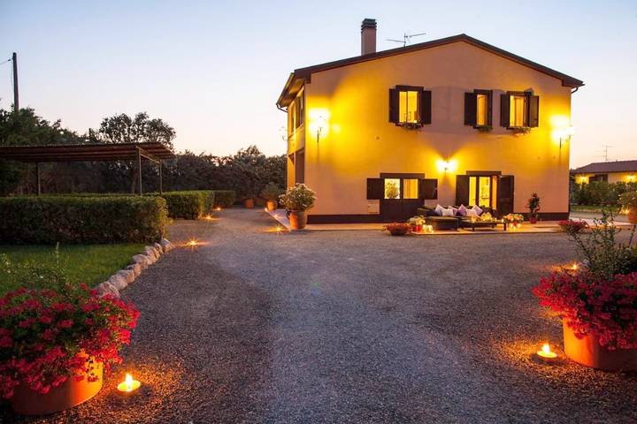 Appartamento per 7 persone, con Giardino a Albinia
