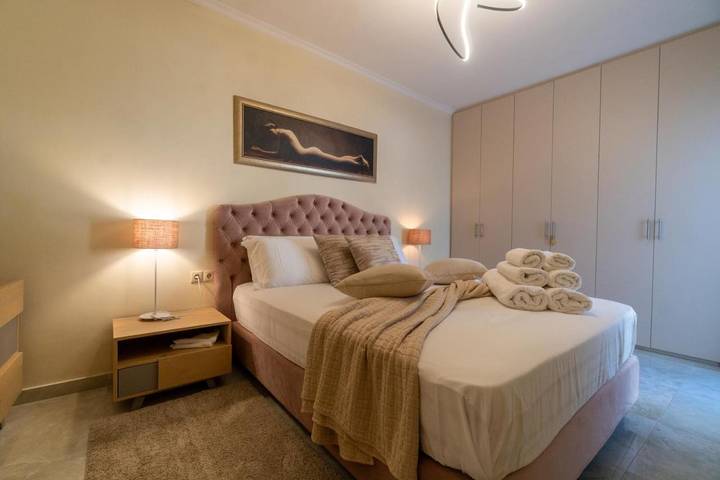 Villa for 5 people, with Balcony and Terrace as well as Garden and View in Corfu (city)