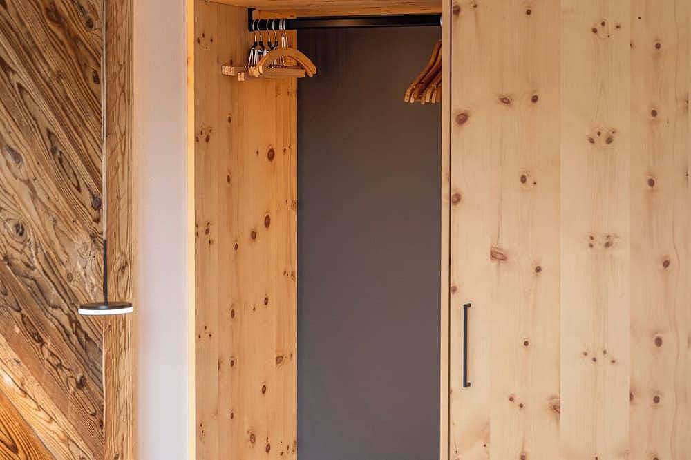 Geheel appartement, Top 6 - Großzügiges Apartment mit Bergblick in Lechtal Alps, Berwang