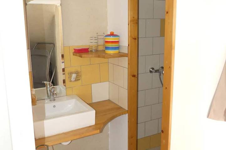 Location de vacances pour 5 personnes, avec terrasse à Sainte-Enimie - 4