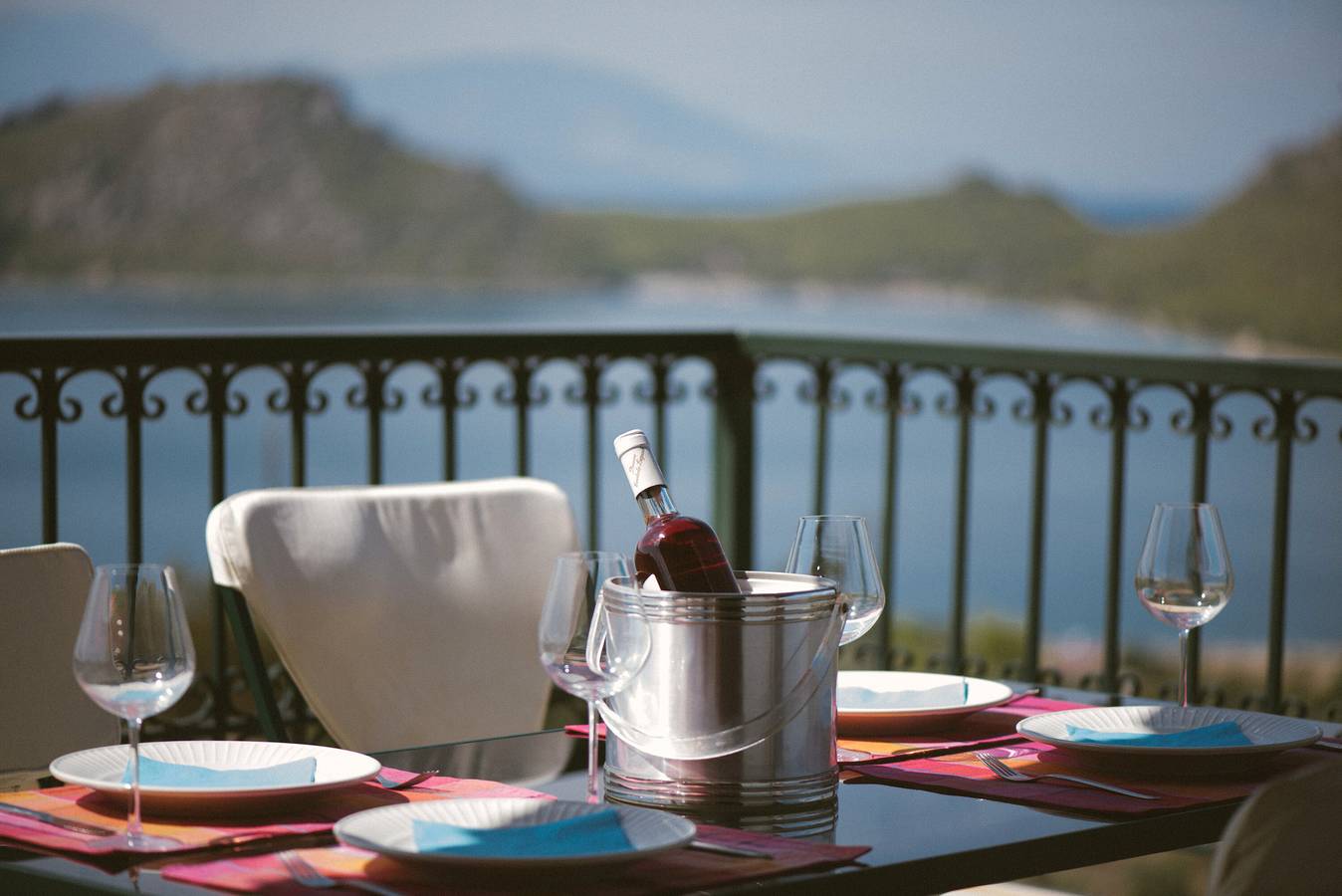Ferienhaus „Billi's Loft“ mit Meerblick, Wlan und Klimaanlage in Loutraki-Perachora, Korinthia