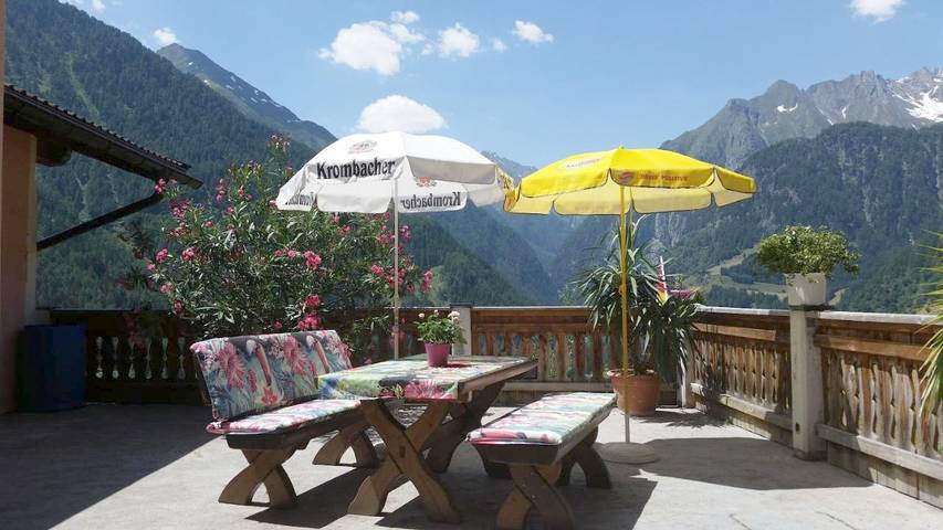 Ferienwohnung für 2 Personen, mit Sauna und Garten sowie Ausblick, mit Haustier in Prägraten am Großvenediger - 2