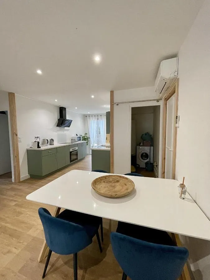 Casa de vacaciones para 6 personas, con piscina además de jardín y vistas - 1