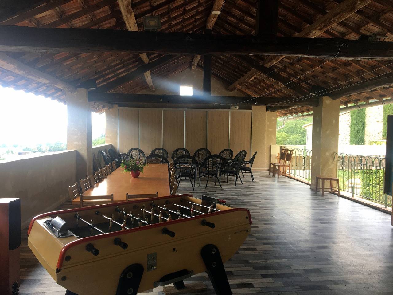 Hameau Des Oraisonis avec vue sur les montagnes, piscine privée et Wi-Fi in Bras-d'Asse, Alpes-de-Haute-Provence