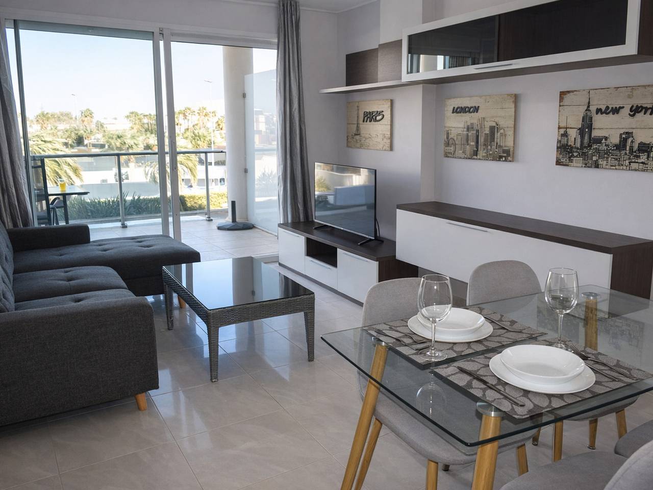 Ganze Wohnung, Helle Wohnung - 2 Pers. in Oliva, Costa Blanca
