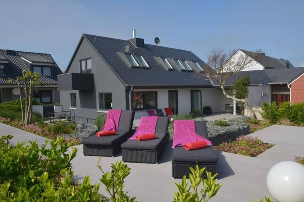 Ganze Wohnung, Haus Sathurn - Ferienhaus in Helgoland