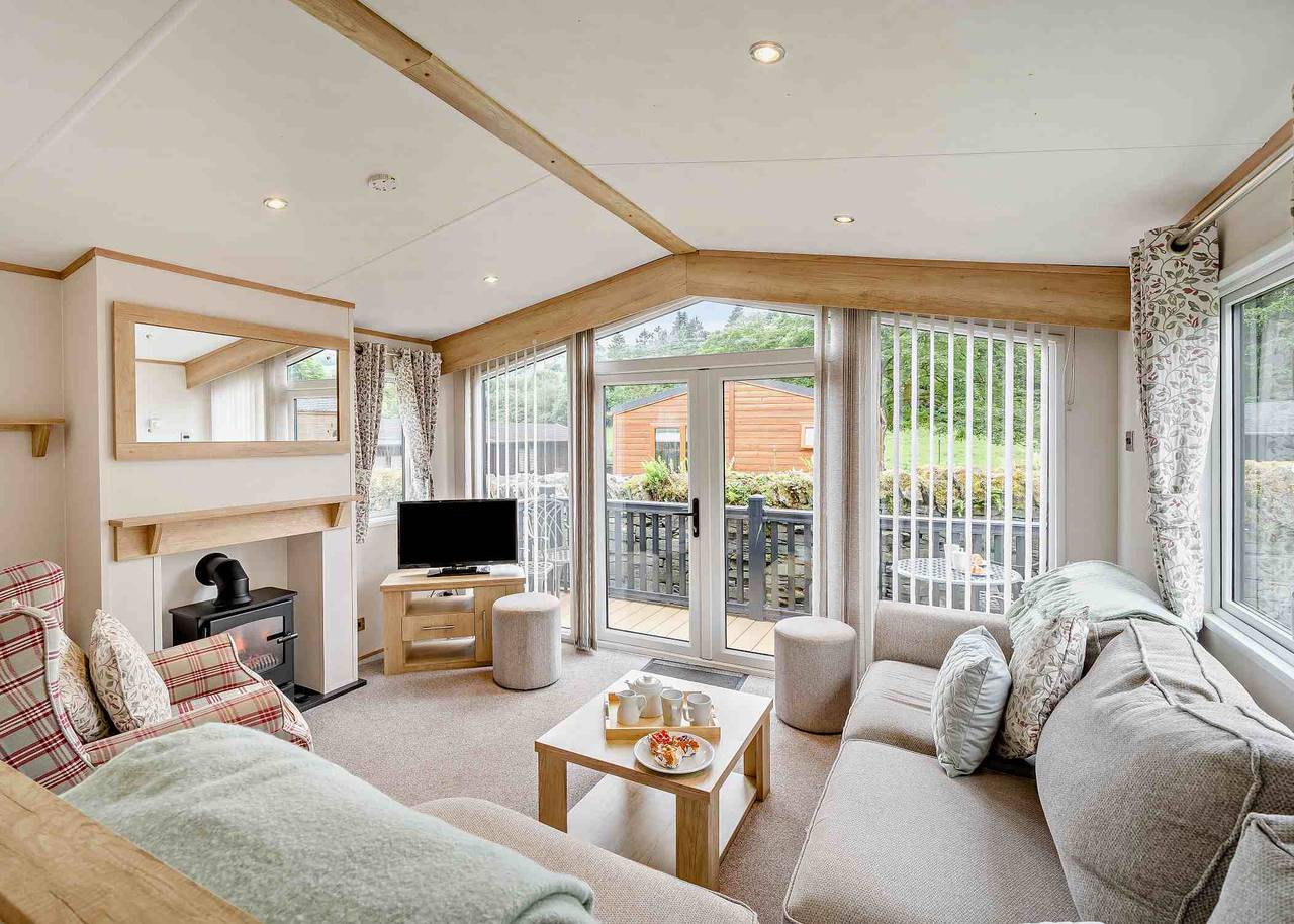 Gold Premium Caravan with ensuite in Bowness-on-Windermere, Lake District