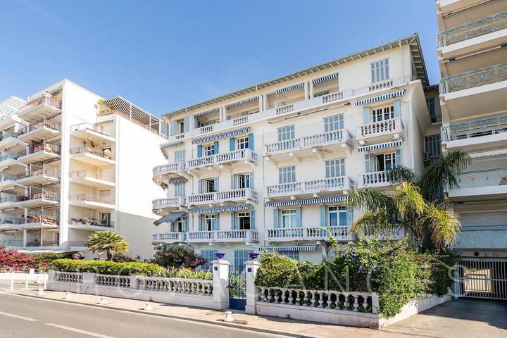 Gîte pour 4 personnes dans Plage de Juan-les-Pins - 2