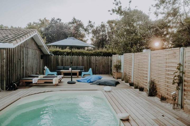Maison de vacances pour 8 personnes, avec piscine ainsi que jardin et jacuzzi - 1
