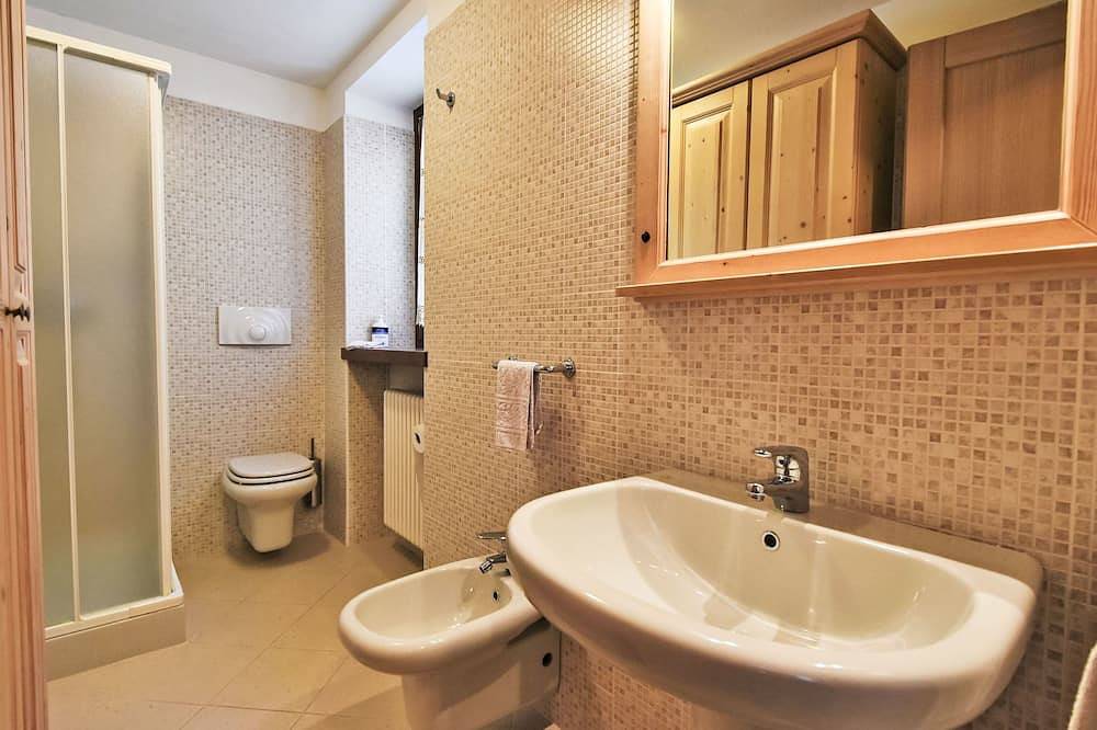 Appartamento intero, Giglio Apartment by Interhome in Madesimo (Borgo), Madesimo