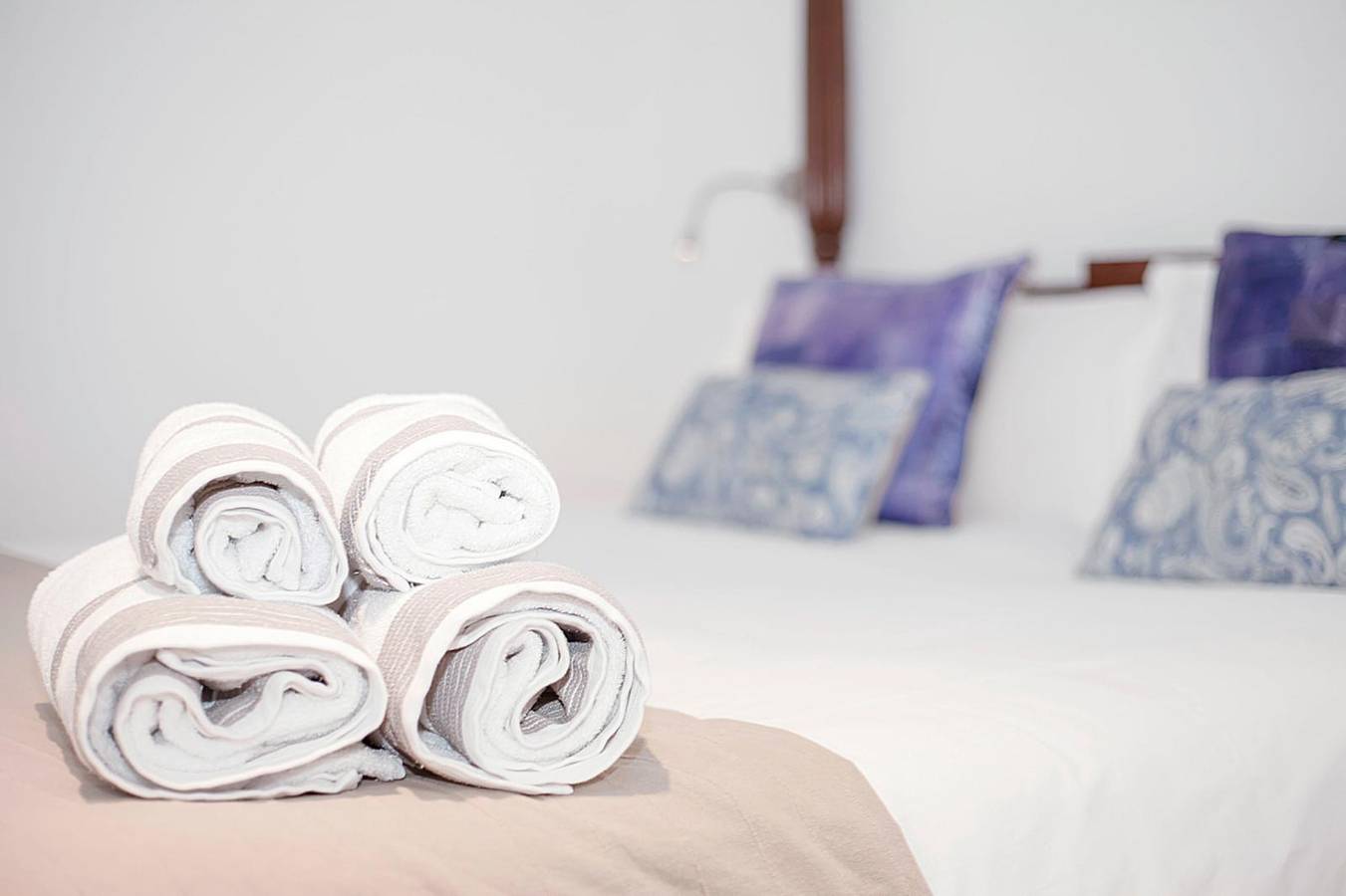 Geheel appartement, Vakantieappartement voor 2 personen met zwembad in Palma Old Town, Palma de Mallorca