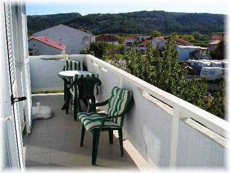 Ganze Wohnung, Ferienwohnung in Lopar mit Balkon, Klimaanlage, W-Lan, Waschmaschine (696-6) in Lopar, Rab