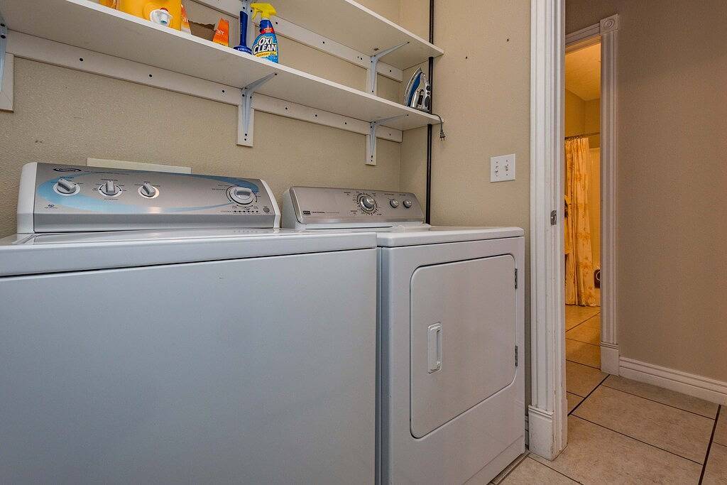 Cozy Clean Home Near Zion - High Speed Internet - Self Check-In/Out in La Verkin, Zion Nationalpark