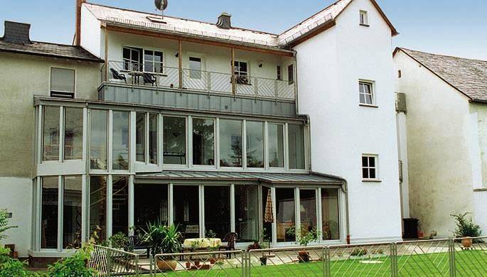 Ferienwohnung für 2 Personen, mit Balkon und Terrasse sowie Garten in Manderscheid