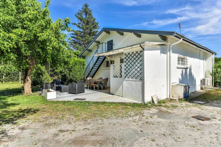 Location de vacances pour 6 personnes, avec jardin et terrasse à Pontenx-les-Forges