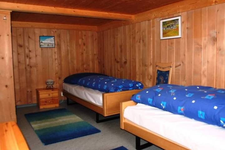 Appartement entier, Tgèsa Turmalin Utzinger, (Camischolas/Sedrun), 210.01 in Sedrun, Tujetsch