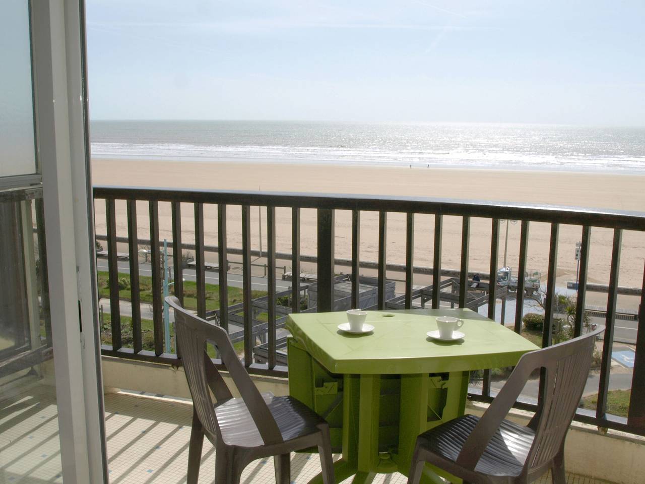 Entire studio, Studio steps from the beach in Saint-Jean-de-Monts in Saint-Jean-de-Monts, Vendée