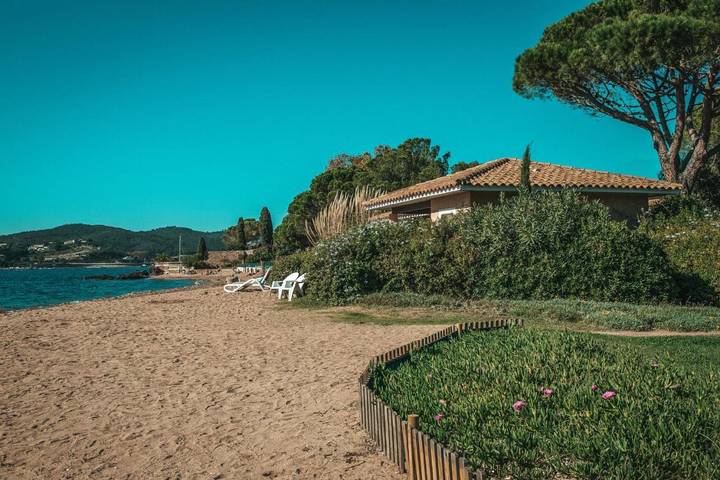 Location de vacances pour 4 personnes, avec vue et jardin à Saint-Raphaël - 4