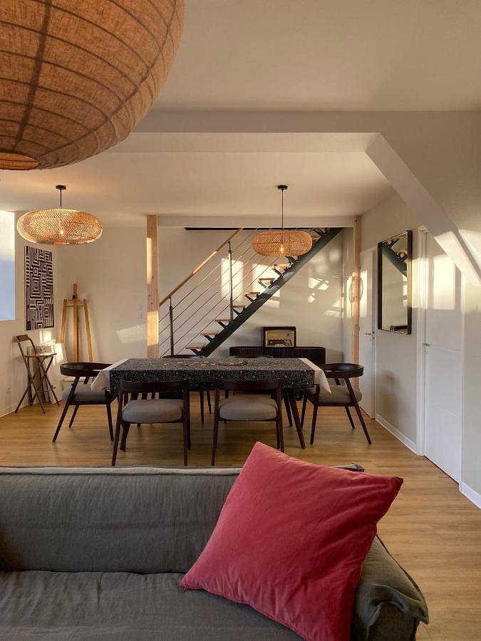 Gîte pour 8 personnes, avec terrasse à Droue-sur-Drouette