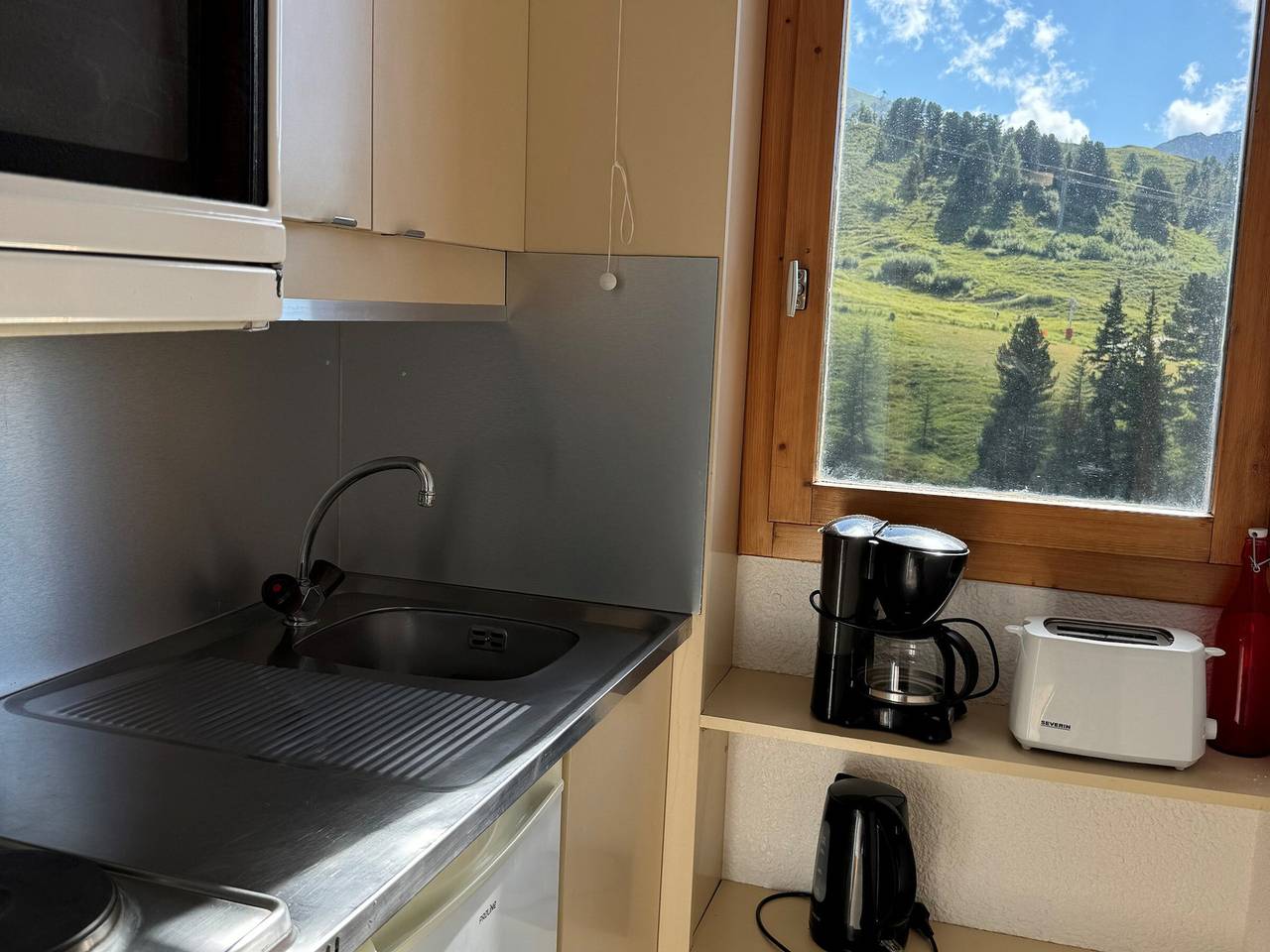 Ganzes Studio, Funktionelles Studio an der Piste mit Balkon, Haustiere erlaubt in Belle Plagne, La Plagne-Tarentaise