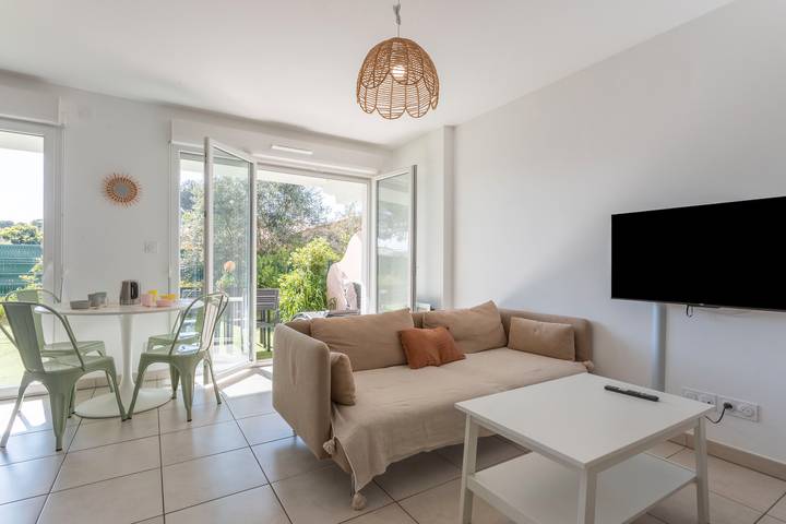 Gîte pour 4 personnes, avec jardin, animaux acceptés à Puget-sur-Argens