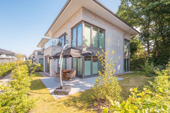 Ferienwohnung für 4 Personen, mit Garten in Dangast