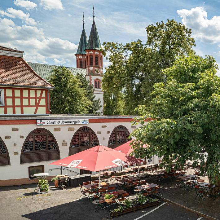 Hotel für 2 Personen, mit Garten und Balkon, kinderfreundlich in Hofbieber