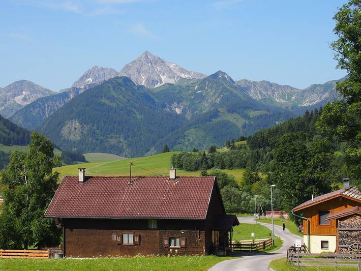 Ferienhaus für 2 Personen, mit Balkon und Terrasse in Grän