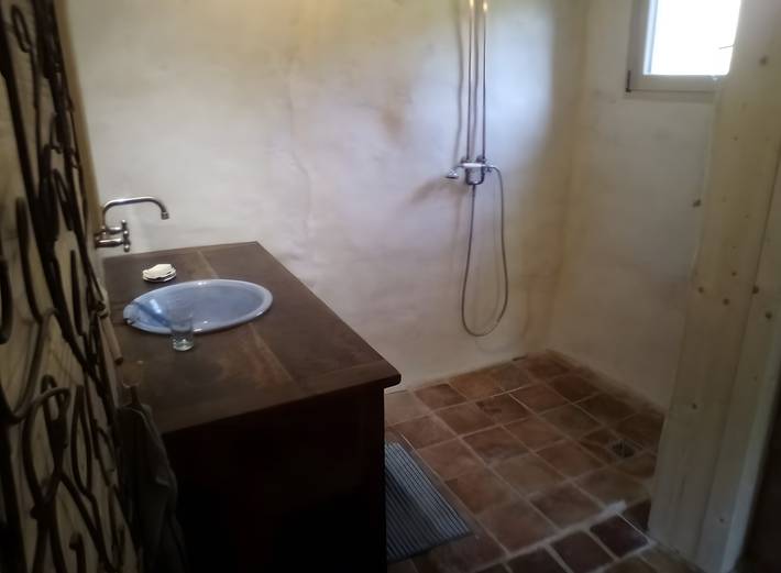 Chambre d’hôte pour 4 personnes, avec balcon, adapté aux familles dans Drôme provençale - 4