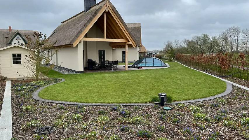 Ferienhaus für 8 Personen, mit Garten und Terrasse sowie Sauna und Pool, mit Haustier auf Rügen - 3